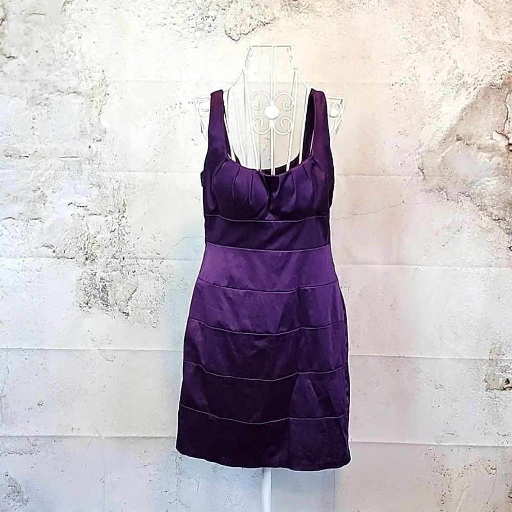 Bisou Bisou Michele Bohbot purple satin sheath party dress Women's Size 10